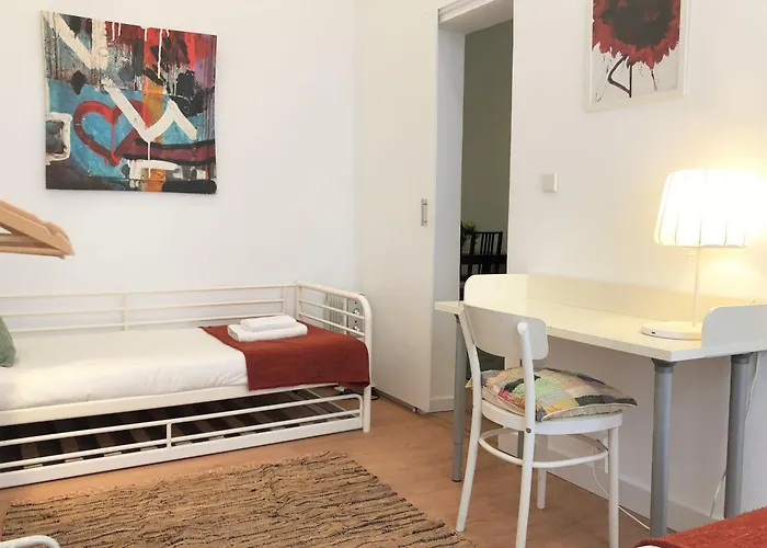 Sj1e Heart Of Baixa With New A/c Spacious Friendly *