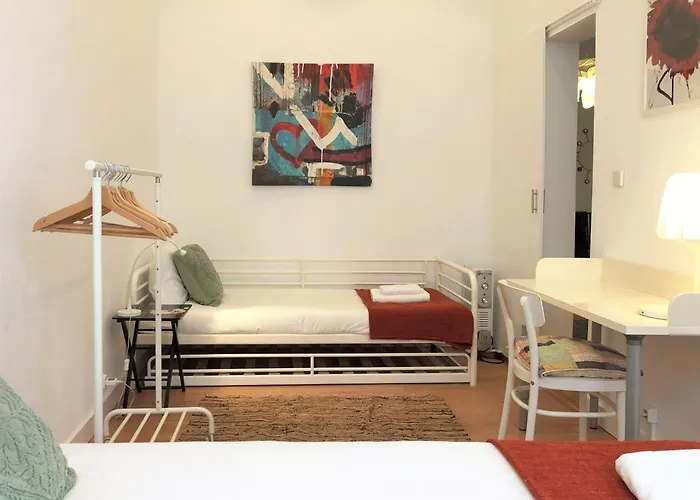 Sj1e Heart Of Baixa With New A/c Spacious Friendly *