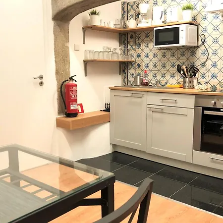 Sj1e Heart Of Baixa With New A/c Spacious Friendly