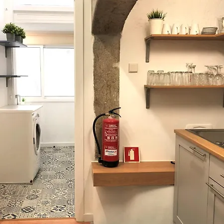 Sj1e Heart Of Baixa With New A/c Spacious Friendly Apartament